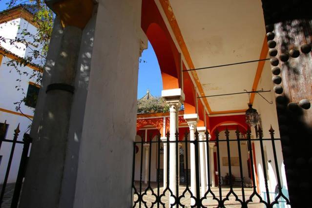 San Esteban Bajo Севиля Екстериор снимка
